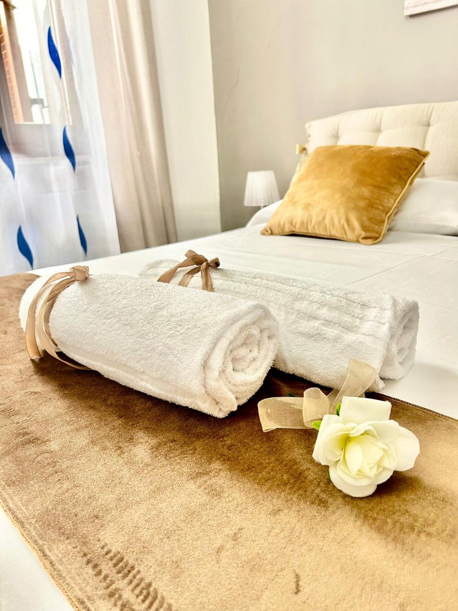 אורטונה B&B La Dimora Di Tommaso Apartment - Dimora Storica Bike Friendly מראה חיצוני תמונה